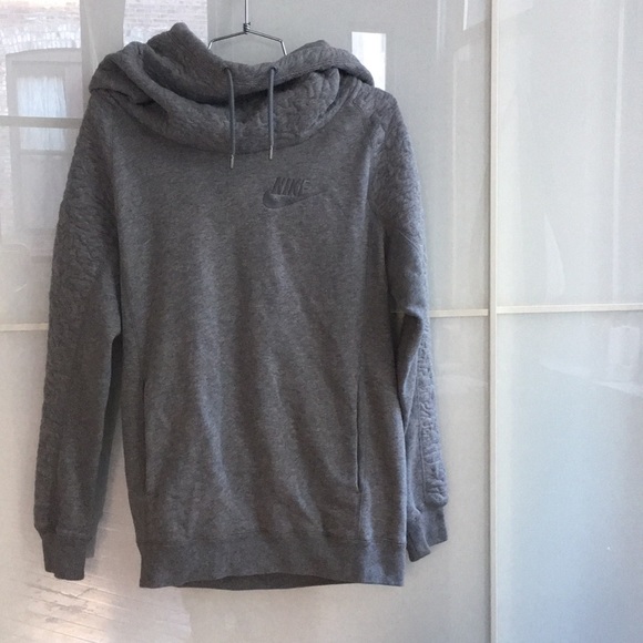 Nike Tops - Nike long hoodie xs